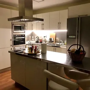 https://modern-penthouse-near-the-sea.tenerifehoteles.net